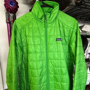 Patagonia Men’s Nano Puff Jacket Small